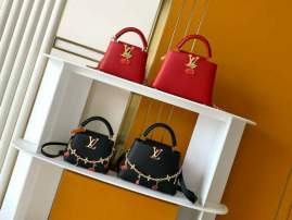Picture of Louis Vuitton Handbags _SKUfw214529352fw